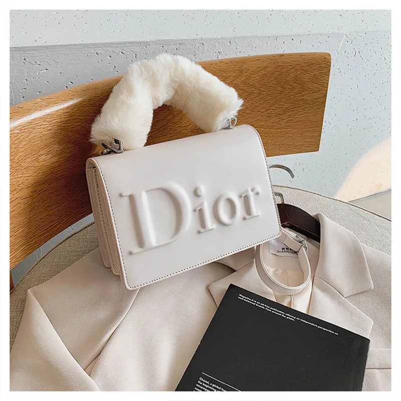 dior ふわふわバッグディオール手提げバッグ