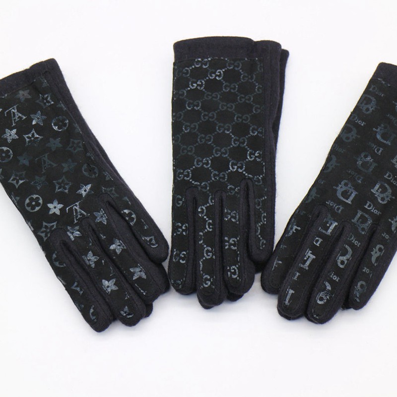 ルイヴィトングッチ手袋
