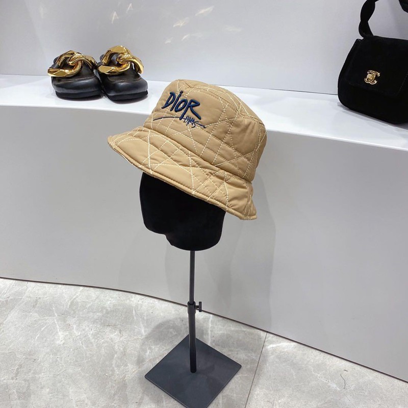 ブランドDior プラダ 帽 厚手冬 韓国スーパーコピー 帽 バケットハット cap 秋冬新品 高品質 刺繍