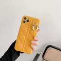 DIORブランド風質感iphone13/13pro/13miniカバーディオール激安コピーブランド背面柔らかい革型おしゃれアイフォン12/11 pro/se2ケースジャケットアップルx/xs/xr/8/7チィル縫い経典なスマホケース金属DIORチェーン ス付きメンズ レディースアイドル愛用