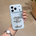 セレブ愛用シャネルiphone18 17pro max 18pro ケースシンプルで高級感漂うChanel ハイブランドブランドiphone18pro max 17plus 17pro max 16pro 18proカバーブランドiphone18pro 17 pro max 16 15/17pro maxケースレディースiphone18 17 air 17 pro maxケースブランドレディースメンズ