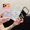 Chanel シャネルブランドアイフォン18 17pro 16pro max 17e 14pro max/15ケースブランドiphone18pro 17 pro max 16 15/17pro maxケースレディースiphone 18/17/16 pro maxケースブランドパロディーハイブランドアイフォン18pro 18plus 17promax ケース高品質