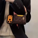 Coach コーチブランドiphone18pro max 17plus 17pro max 16pro 18proケース 高級人気 カード収納 斜め掛けカバーブランドiphone18pro 17 pro max 16 15/17pro maxケースレディースiphone18 17 air 17 pro maxケースブランドレディースメンズiphone 18/17/16 pro maxケースブランドパロディー