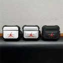 Supreme シュプリームブランドairpods 5 4 pro2 3ケースSupreme シュプリームブランドエアーポッズ5 2026 プロ3 4ケース落下防止Supreme シュプリームairpods5 pro 3 2 1ケースSupreme シュプリームブランドレディースメンズブランドAirpods5 Pro2 3 4ケースストラップ付き便利