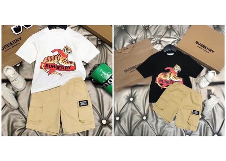 バーバリー子供服 シャネル tシャツ グッチ スリッパ