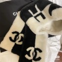 シャネルブランドマフラーChanel 冬 ふわふわ 厚手 モコモコストール 黒白パッチワーク女性 大人っぽい 上品 ショール 165*20cm