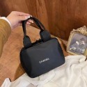 Chanel シャネルハイブランドバッグ 収納バッグ大容量 レディースchanel 化粧品バッグブランド ハンドバッグ 旅行バッグ 白黒 男女兼用