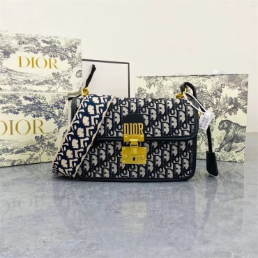 人気Dior ディオールブランドショルダ...