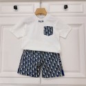 Dior ディオールハイブランド男の子 女の子 夏 半袖半ズボンのツーピーススポーツウェア服 子供 tシャツ 快適 コットン吸汗速乾 シンプル 激安 ルームウェア