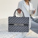 Dior ディオールトートバッグブランド高品質ハンドバッグ大容量 ビジネス肩掛けバッグdior刺繡レディース手持ちバッグファッション通勤 通学 バッグ