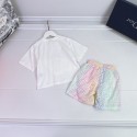 フェンデイブランド服 激安 fendi 子供服 キッズ 上下セット 半袖 Tシャツ 半ズボン アップセット 男の子 女の子 キッズ服 部屋着 運動着