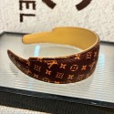 Lv ルイヴィトンブランド可愛いカチューシャLV 風 マルチカラー レザー調ヘアバンド ハイブランド風 髪飾りルイヴィトンヘアアクセサリー女性LV 風大人可愛いヘッドバンド プレゼント / ギフト