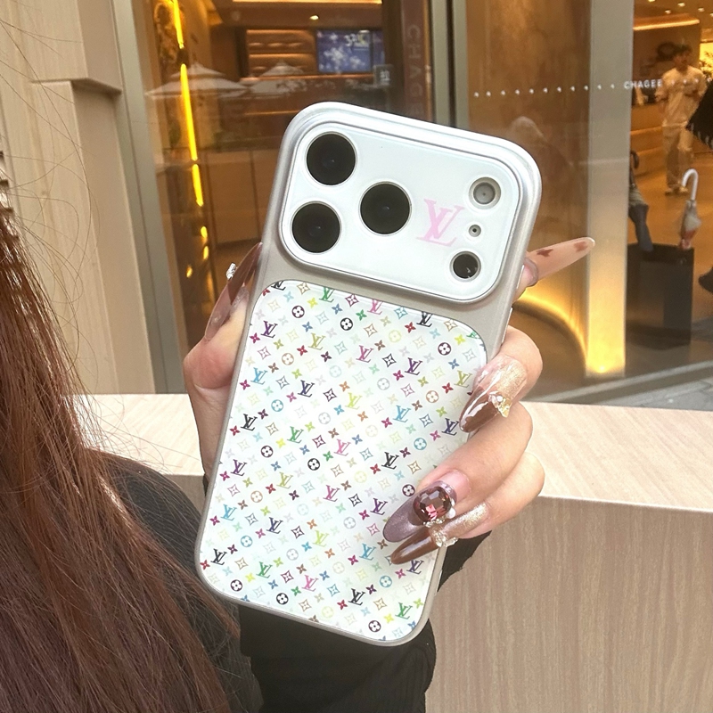 ブランドiphone18pro max 17plus 17pro max 16pro 18proカバーLV