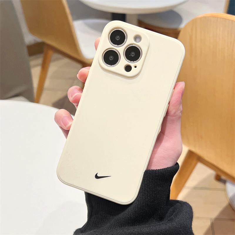 ハイブランドブランドiphone18pro max 17plus 17pro max 16pro 18proカバー