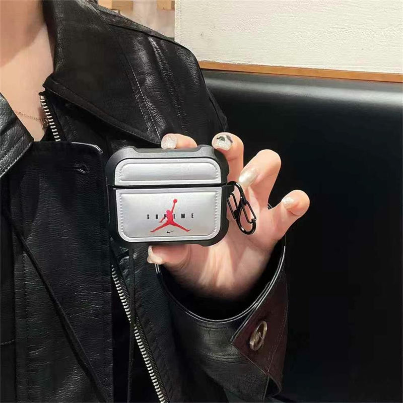 Supreme シュプリームブランドairpods 5 4 pro2 3ケース