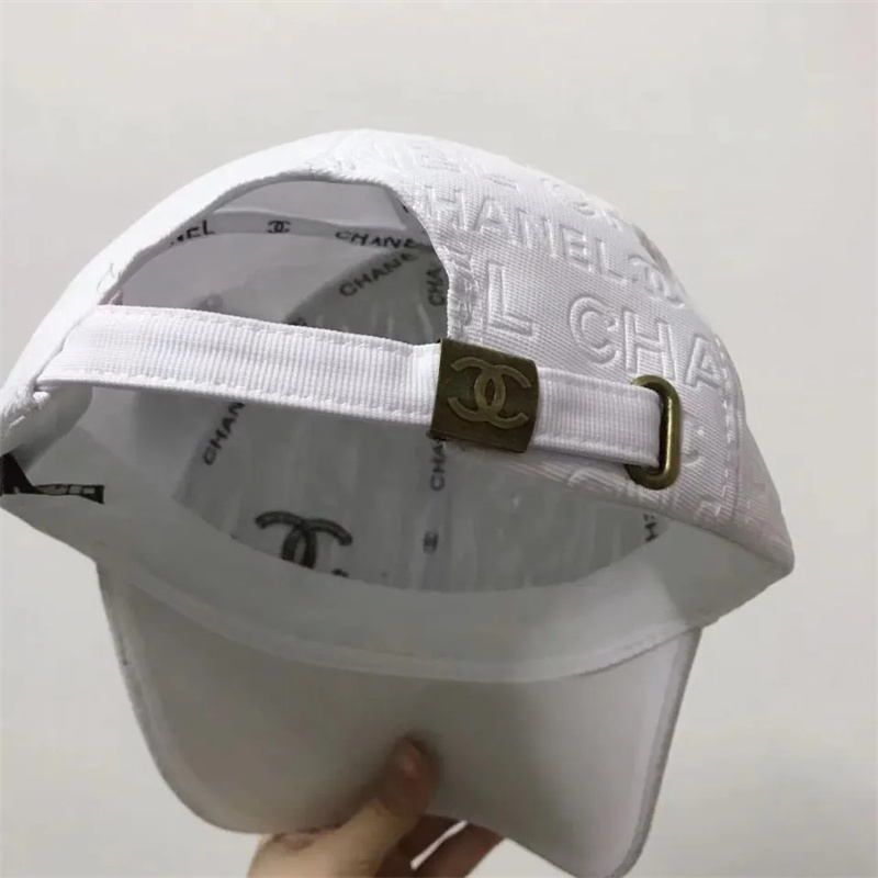 ダブルCロゴ 野球帽子 シャネル