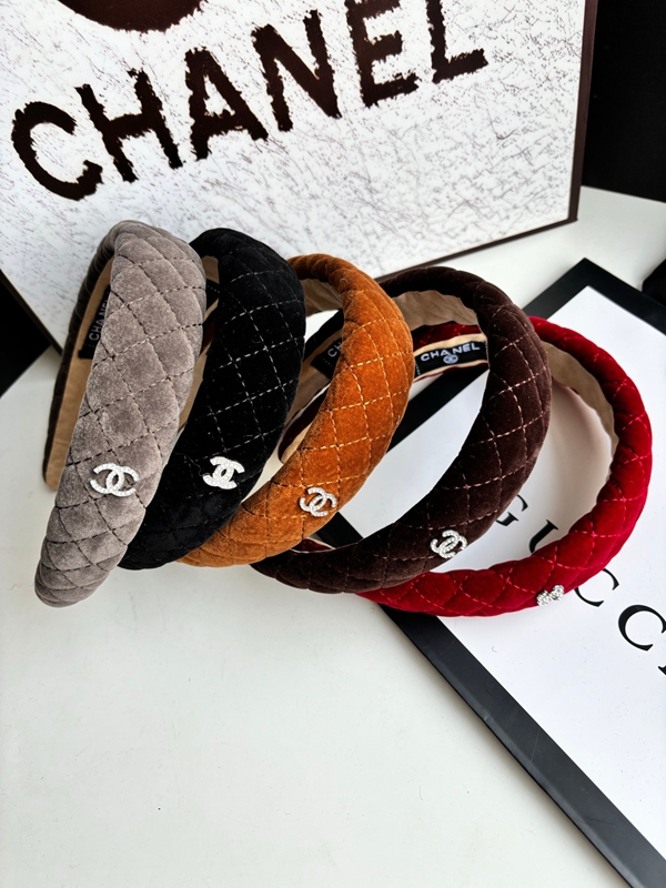 シャネルCHANEL エレガントヘッドバンド 大人可愛い