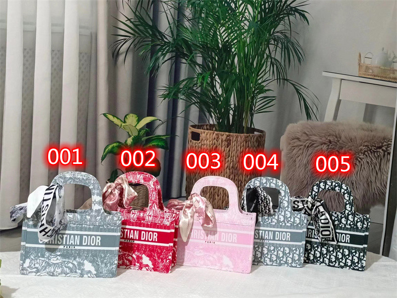 ミニトートバッグディオールDior