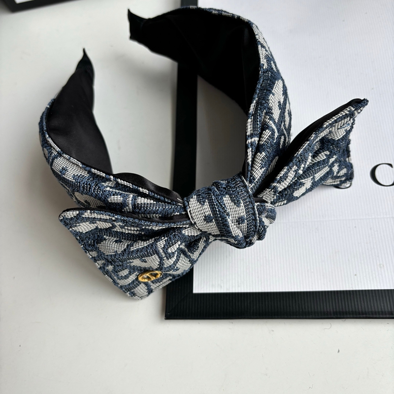 Dior ディオールブランドヘアバンドレディース