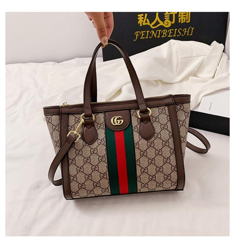 Gucci グッチハイブランドバッグブランドハンドバッグ収納斜め掛けカバン